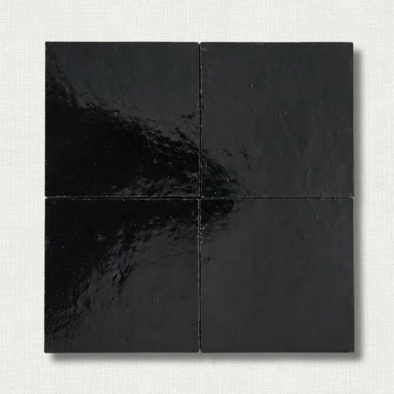 37 Noir Absolu - 10x10
